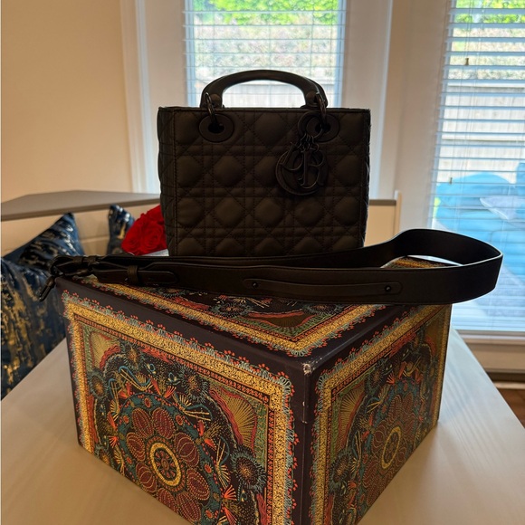 *SOLD* - Picture 5 of 16